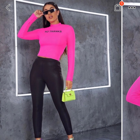 neon pink long sleeve crop top
